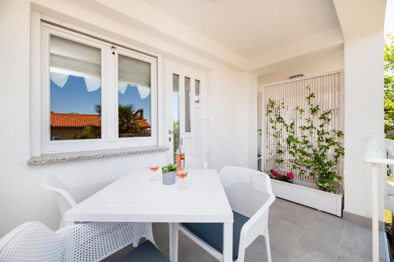 Pribetic Apartments Пореч Экстерьер фото