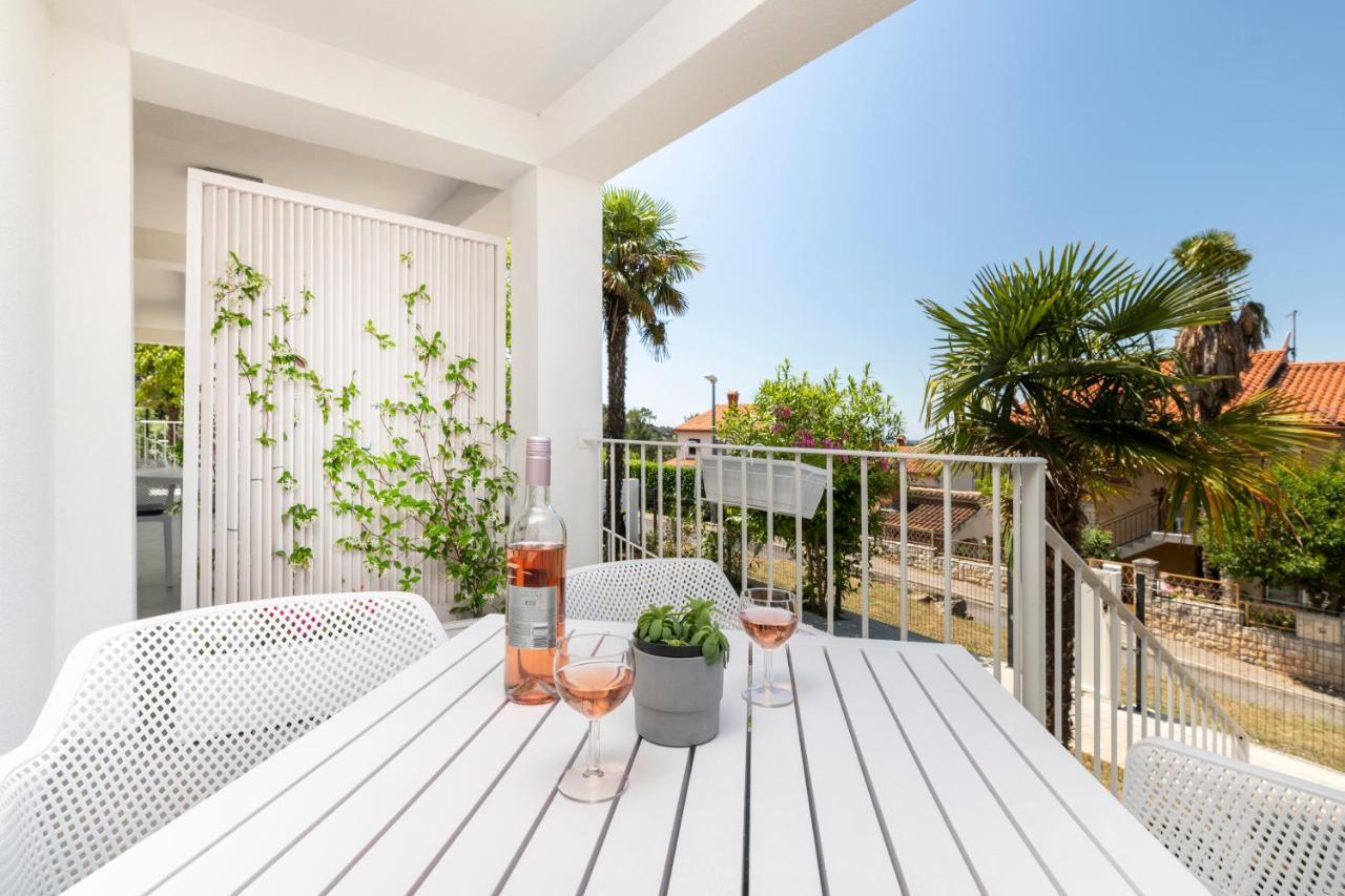 Pribetic Apartments Пореч Экстерьер фото